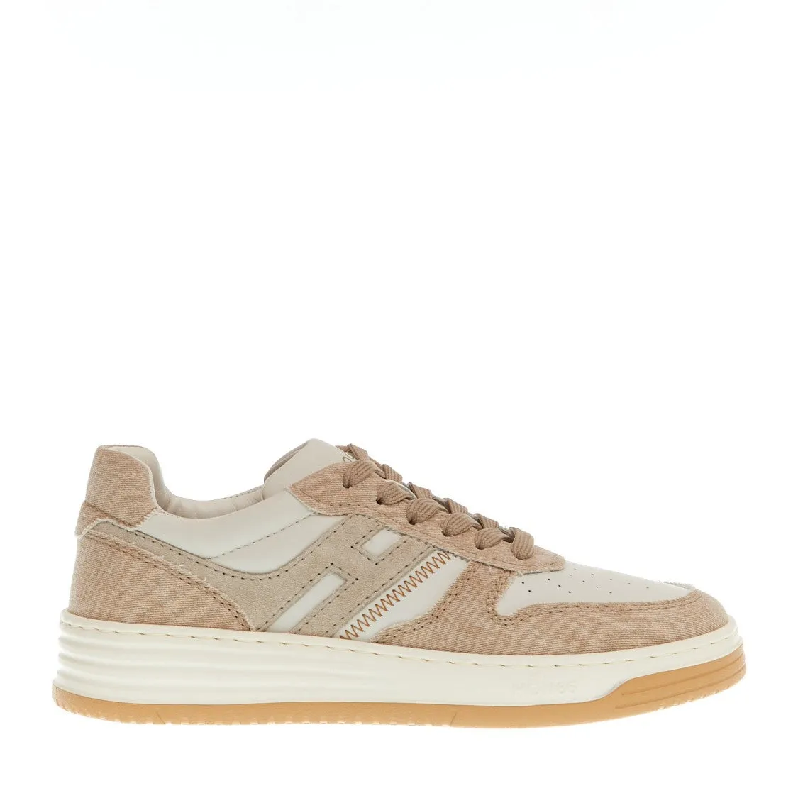 Basketball In White Leather And Beige Fabric