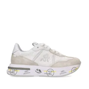 Cassie Sneakers In Light Gray Suede
