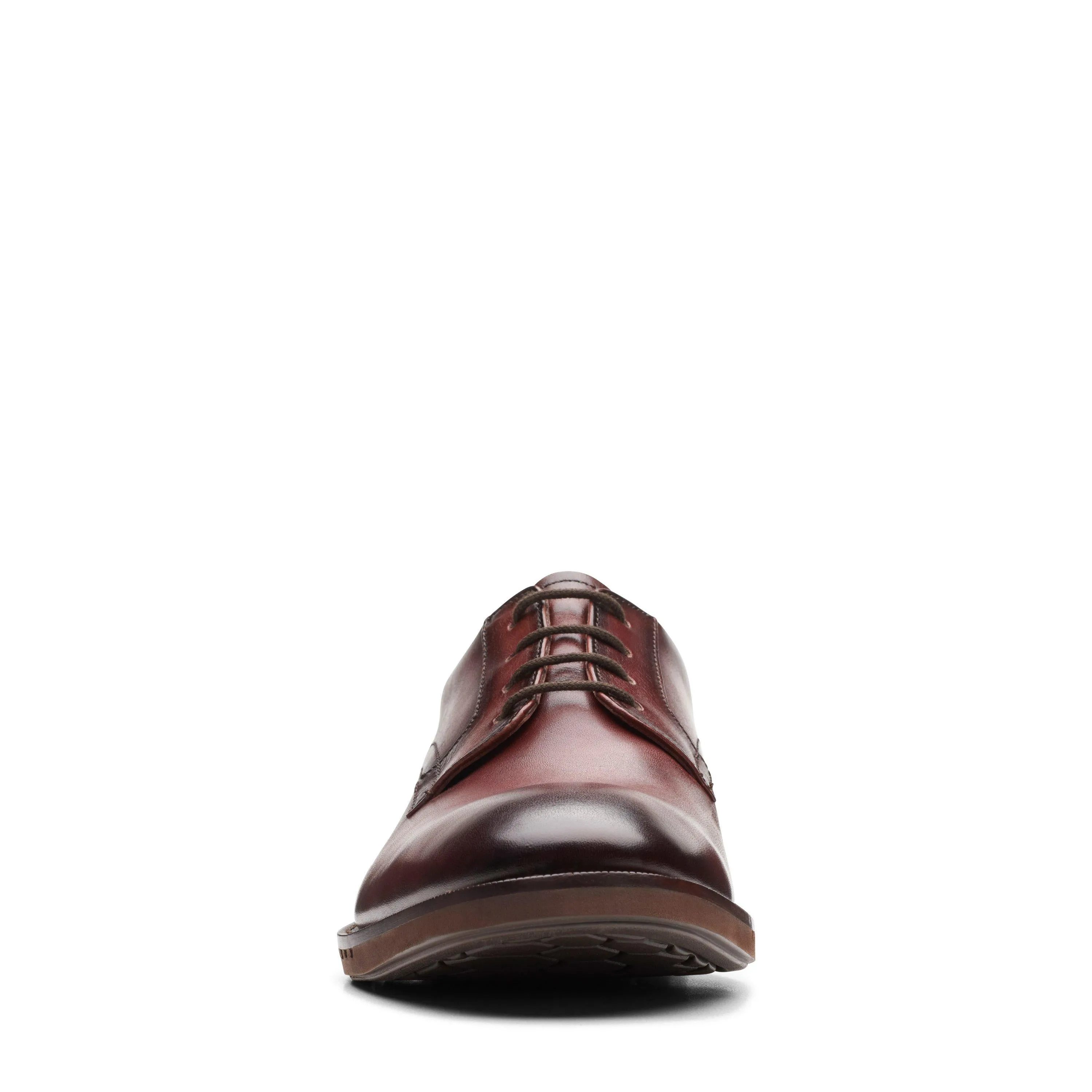 Clarks Un Hugh Lace in Brown Leather
