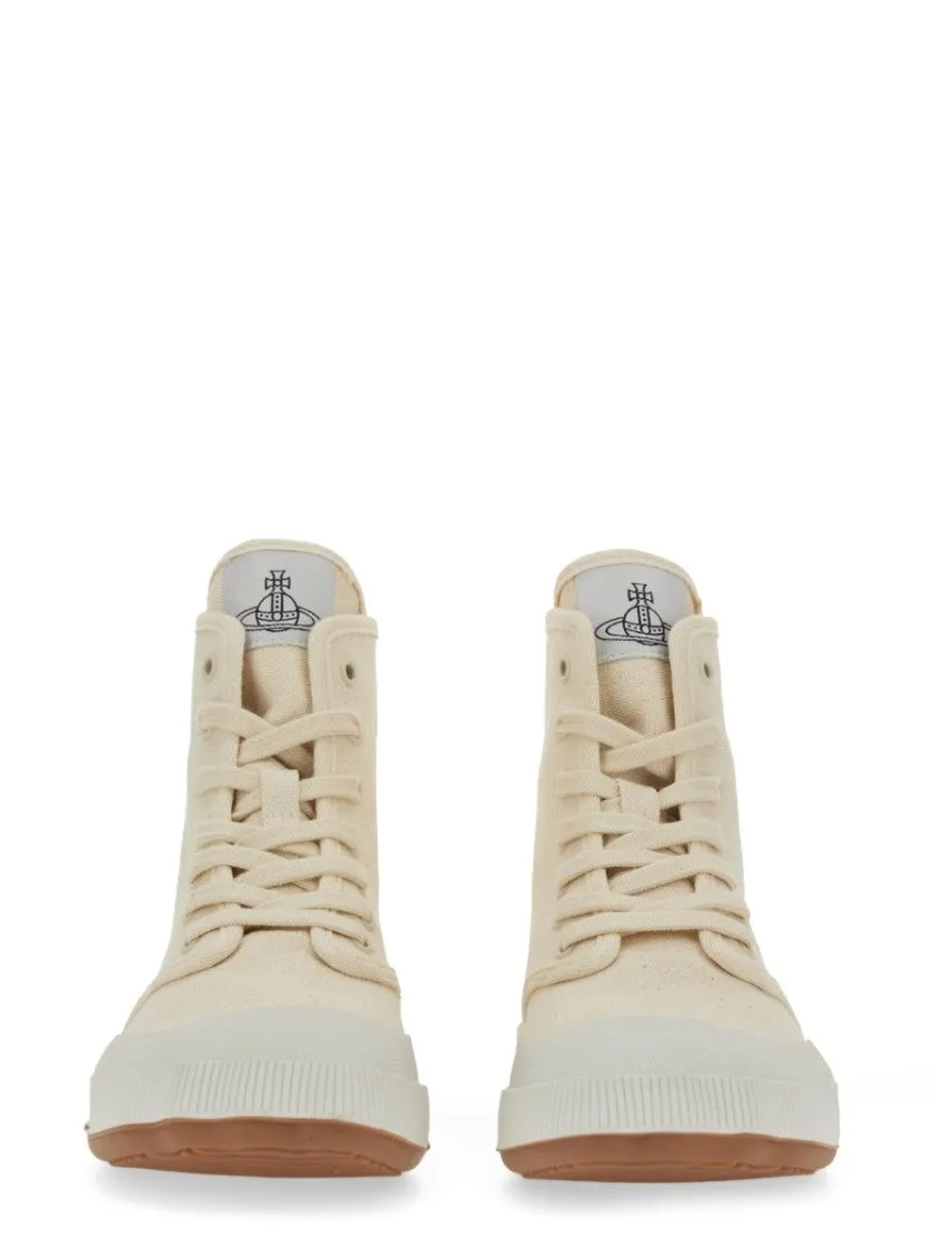 High Top Sneaker