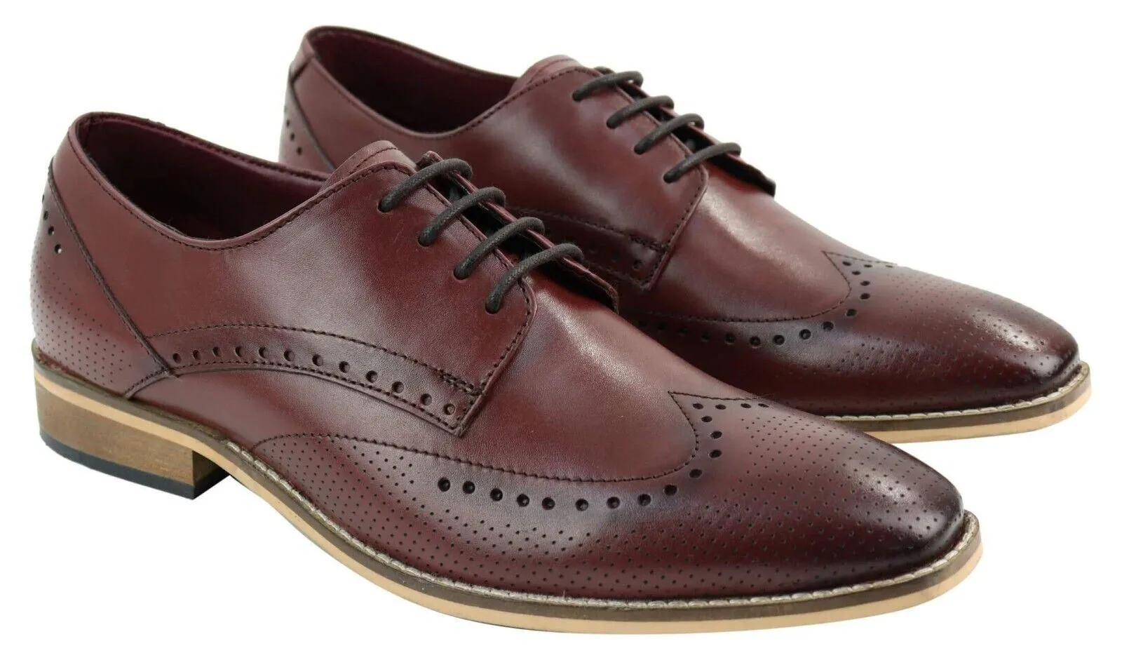 Mens Classic Oxford Brogue Shoes in Perforated Wine Leather