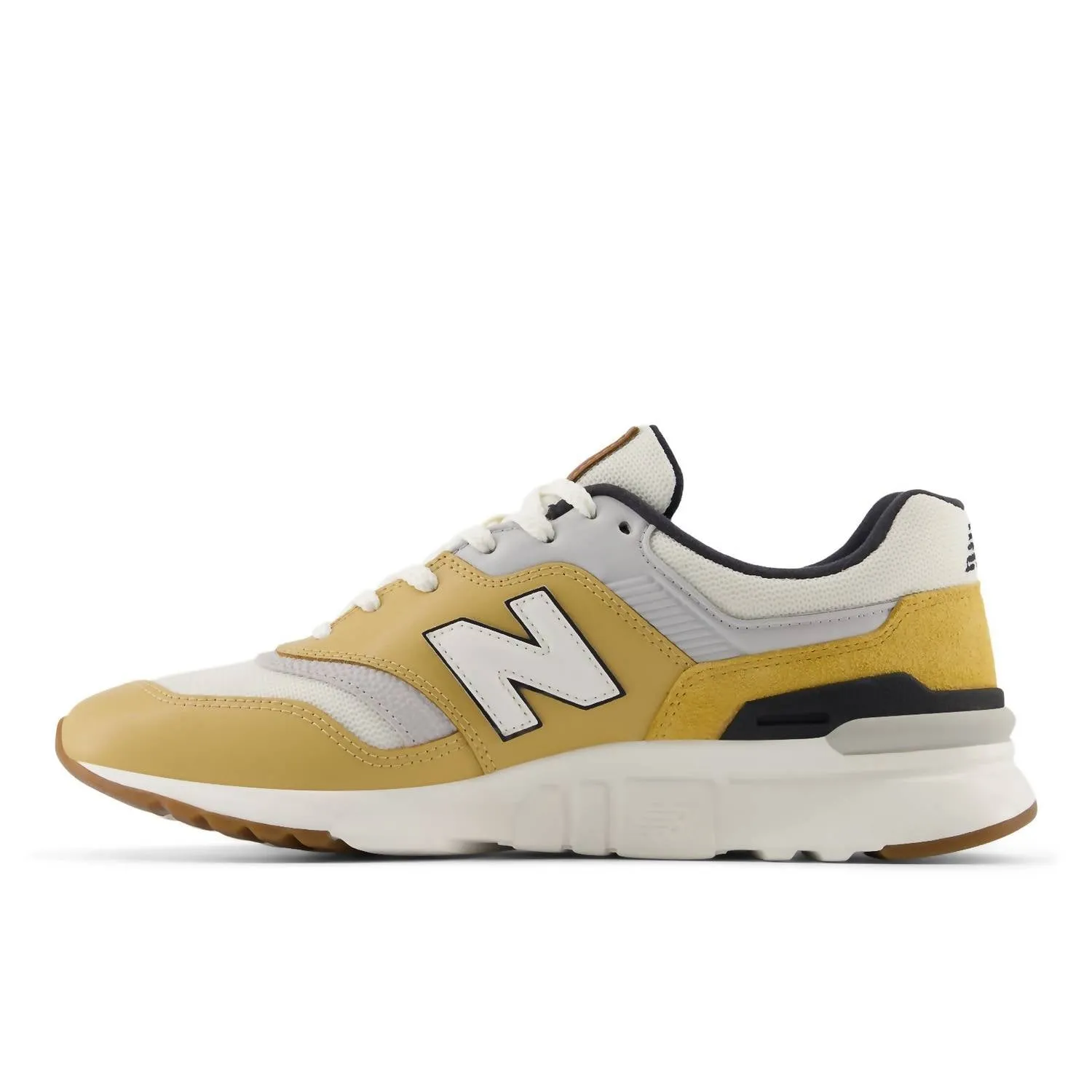 Men's Classic Sneakers In Brown