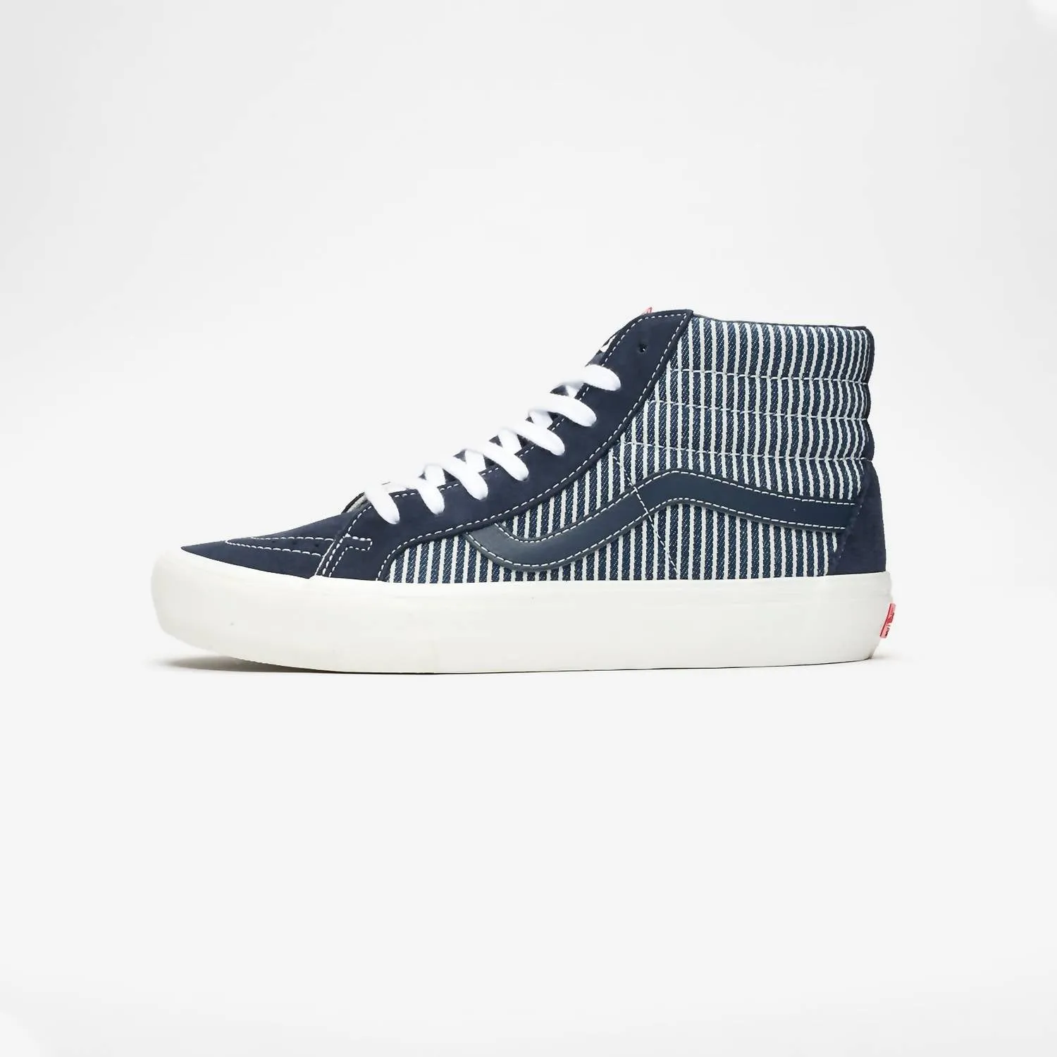 Men's Sk8-Hi Reissue Vlt Lx Shoes In Parisian Night/marshmallow