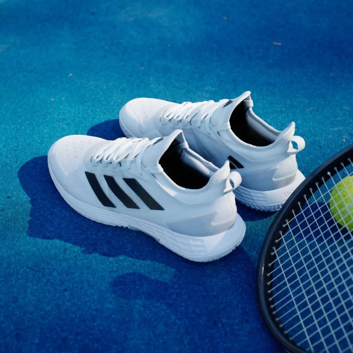 Men's Ubersonic 4.1 M Tennis Shoes In White/black/silver