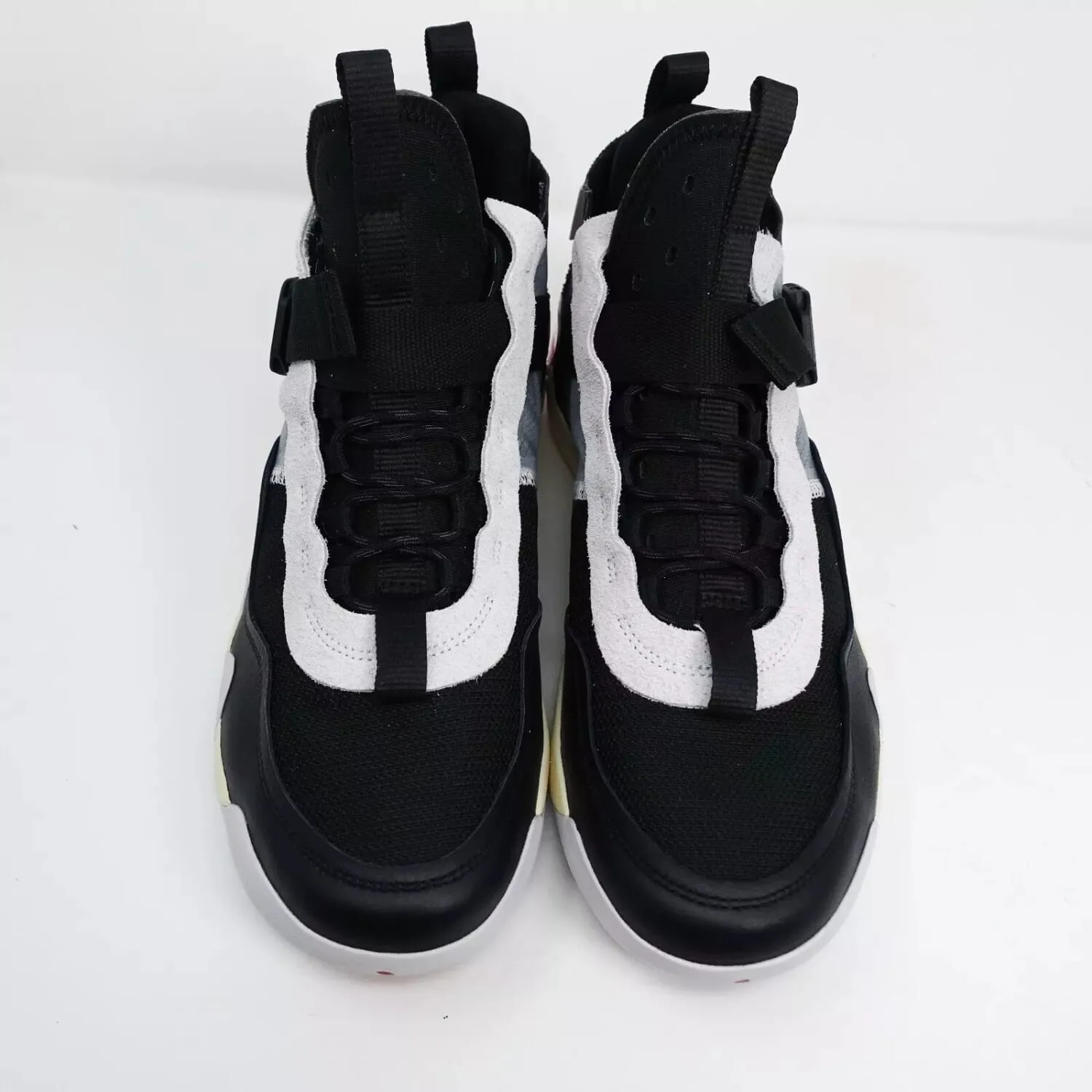 Nike Jordan Defy SP Black/Varsity Red-Muslin  CJ7698-001 Men's