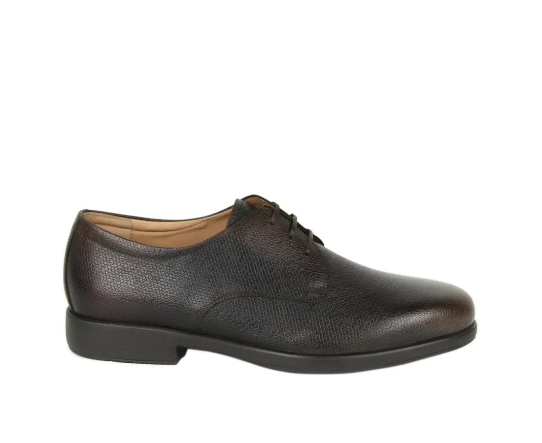 Salvatore Ferragamo Men's Pebble Leather Oxford Shoes