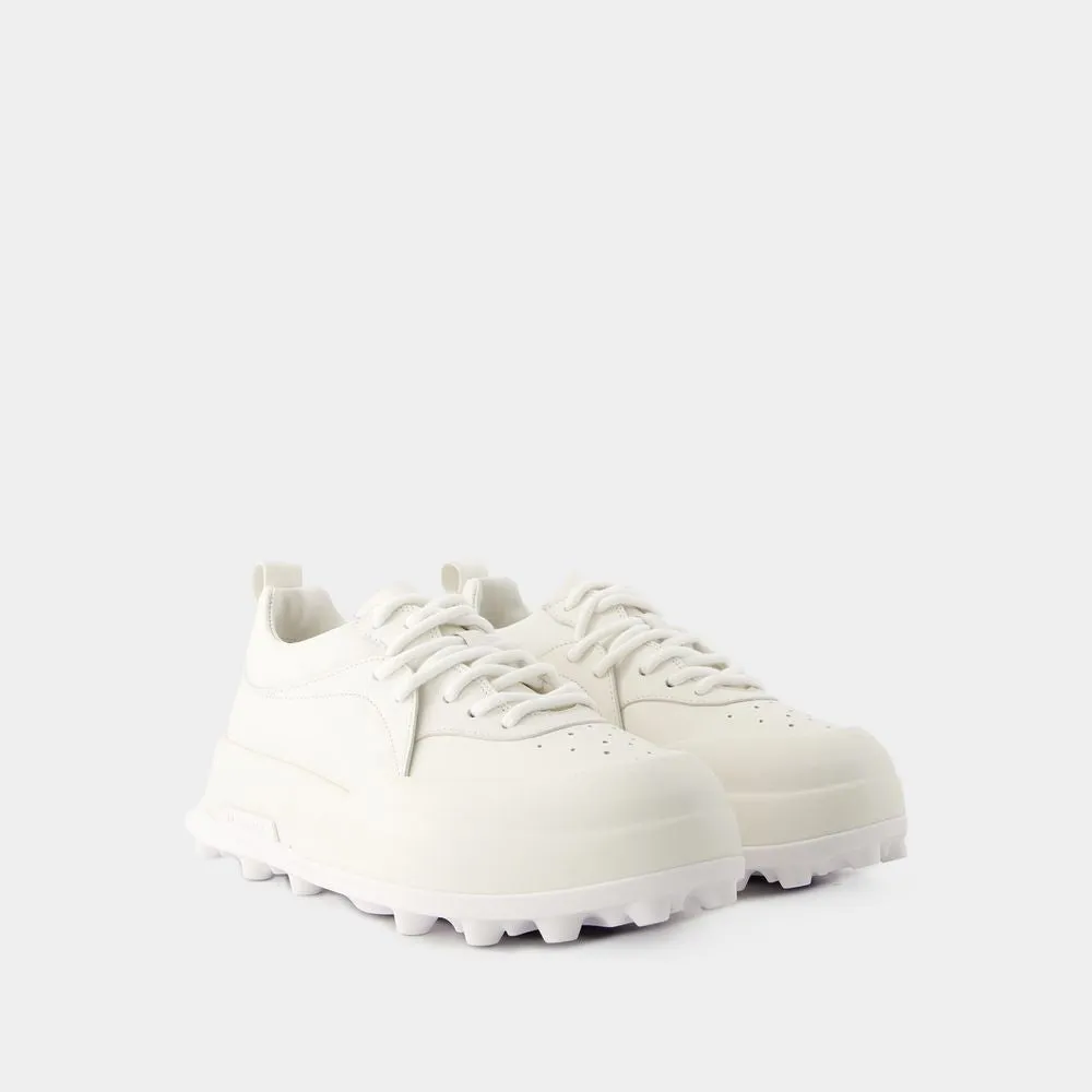 Sneakers - Leather - Porcelain