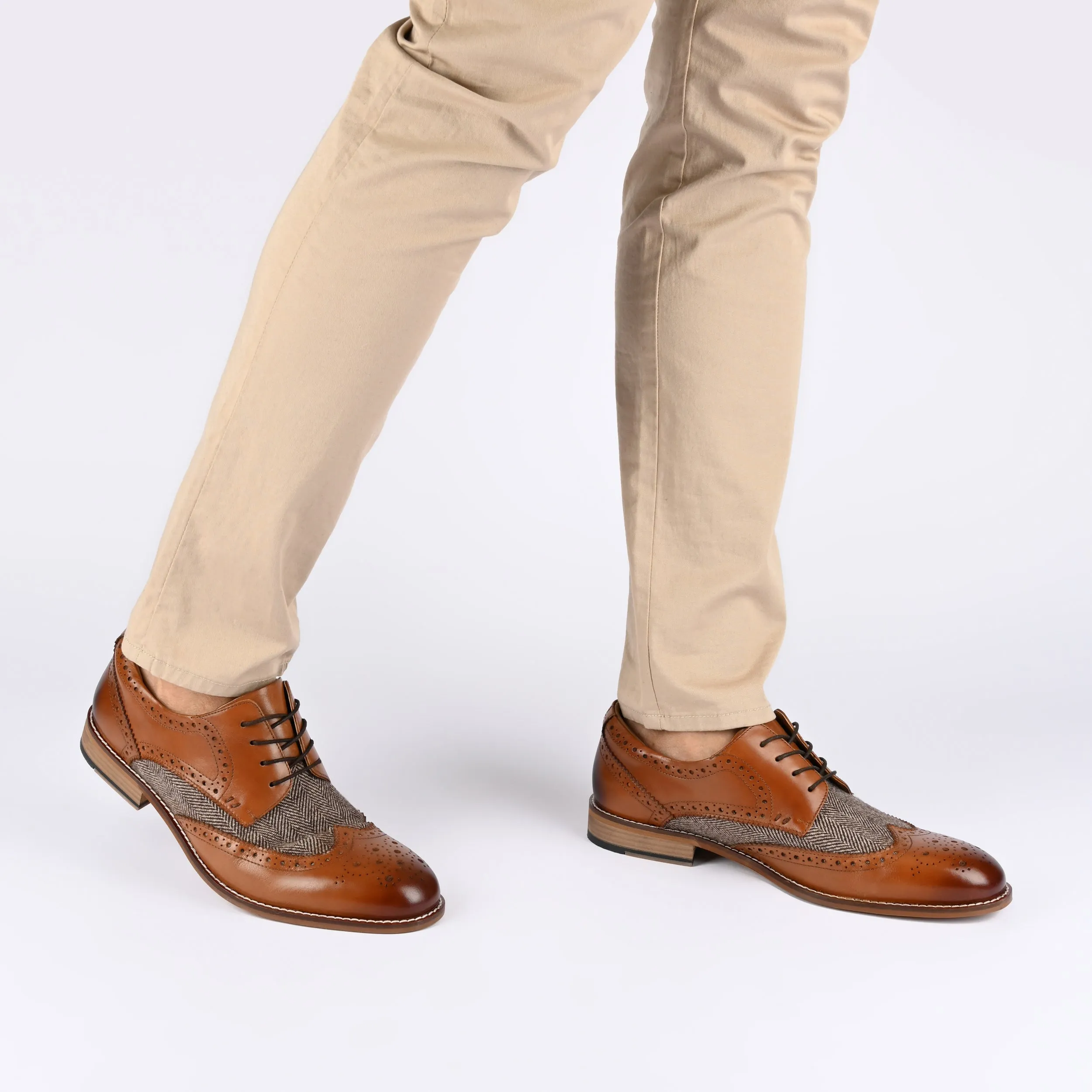 Thomas & Vine Filmore Wingtip Derby