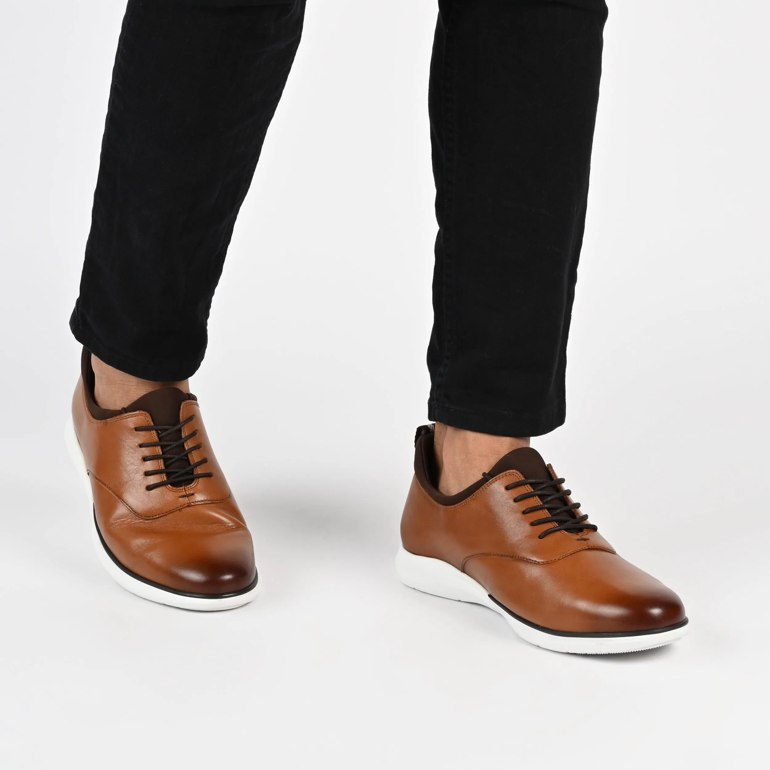 Thomas & Vine Hyde Hybrid Dress Shoe