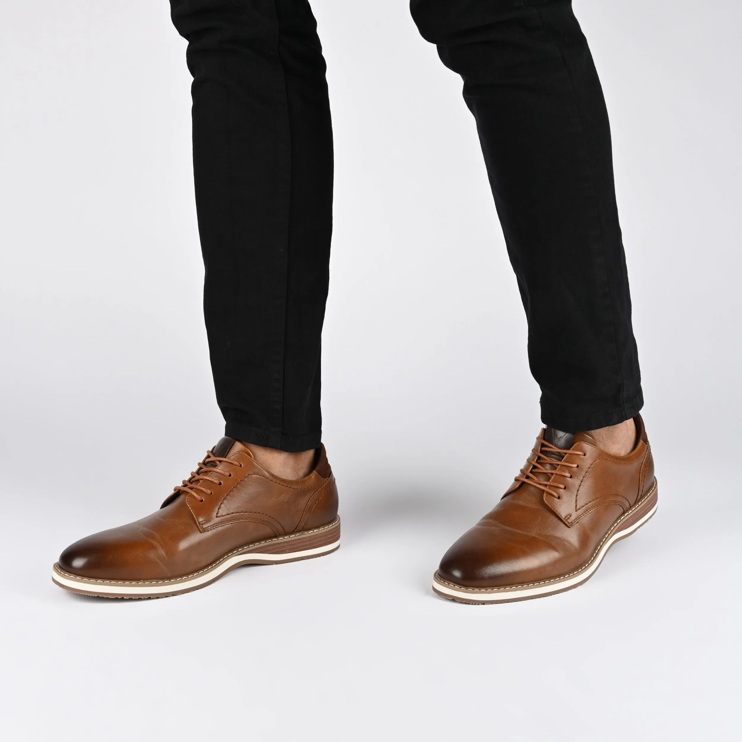 Vance Co. Rutger Plain Toe Hybrid Dress Shoe