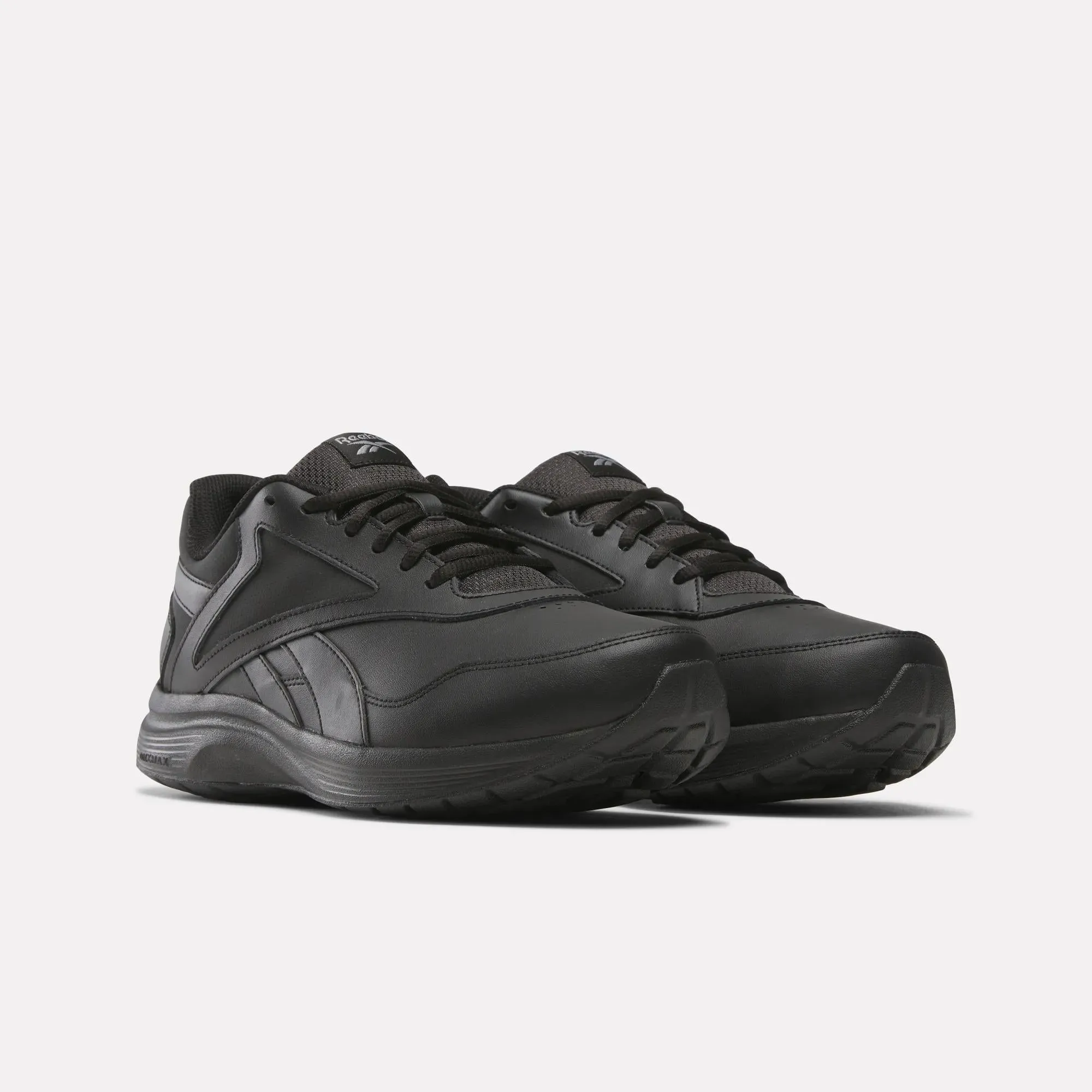Walk Ultra 7 DMX Max Wide 4E Shoes